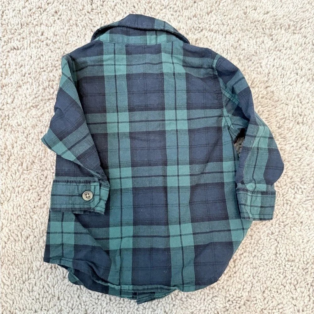 Old Navy Green and Navy Plaid Button Down Shirt with bow tie size 3/6M